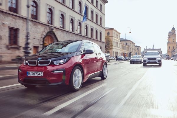  2019   i3   ATELIER   レンジ・エクステンダー装備車 
